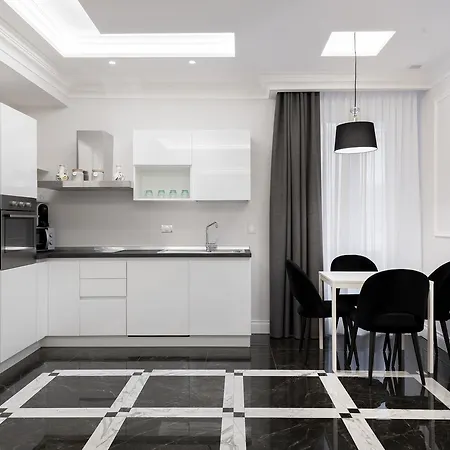 Aurora Luxury Suites