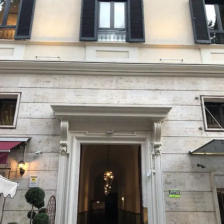 Aurora Luxury Suites