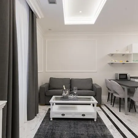 Aurora Luxury Suites * Roma