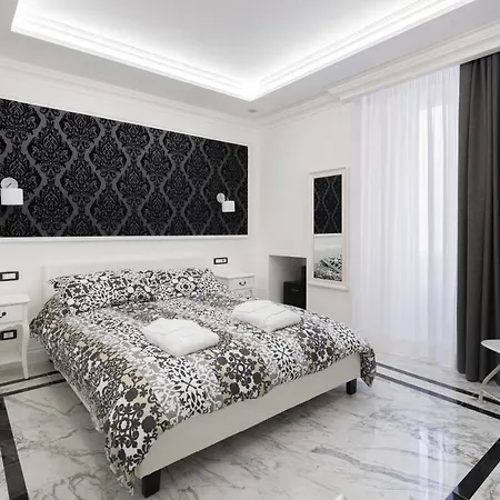 Aurora Luxury Suites